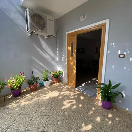 Guest house Albi's