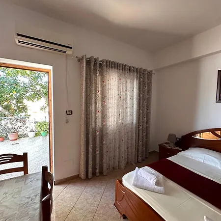 Guest house Albi's