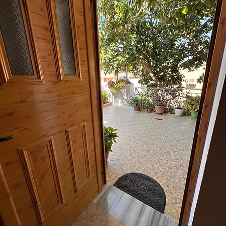Guest house Albi's Ksamil