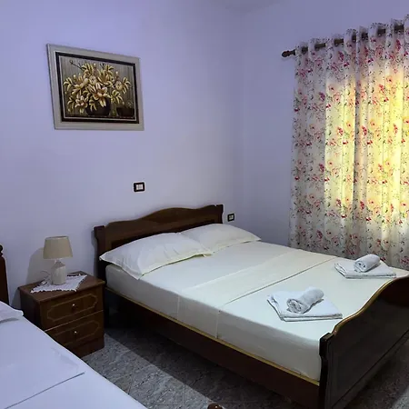Albi's Guest house Ksamil