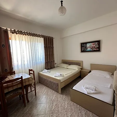 Guest house Albi's Ksamil